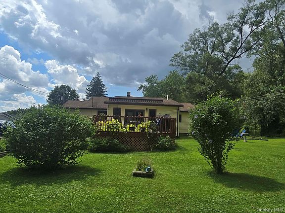 2nd image of 17 Green Lane