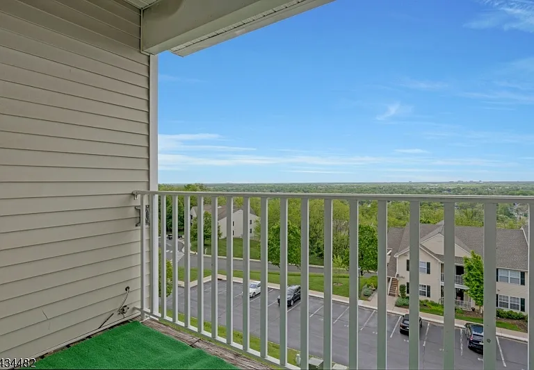 1636 King Ct — Photo 10
