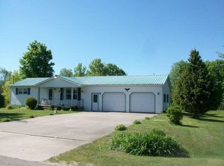 30 Stacy Rd, Malone, NY 12953