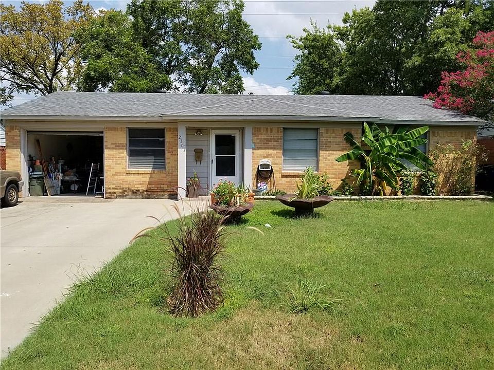 1st image of 2303 El Capitan Dr