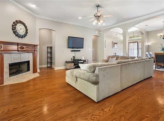 5th image of this home