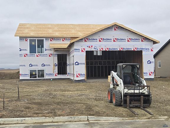 2nd image of 445 Alpha Ave