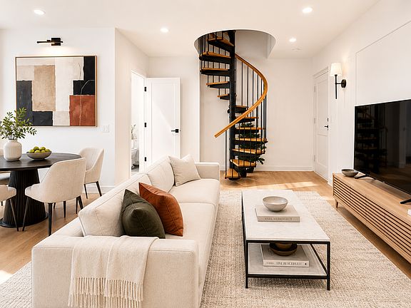 2nd image of 76 Carmine St APT 5C