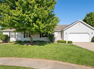 205 Derrick Dr, O'Fallon, IL 62269