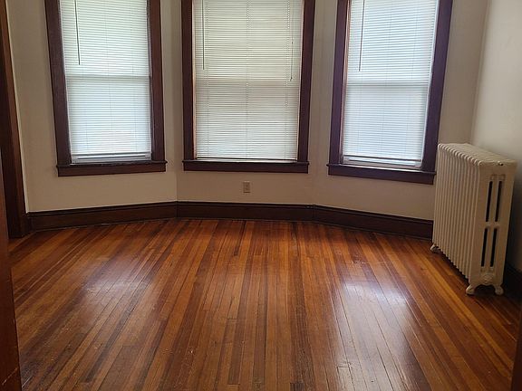 2nd image of 359 2nd Ave #2