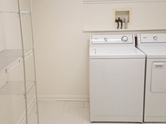 3rd image of 214 E New St #303-12