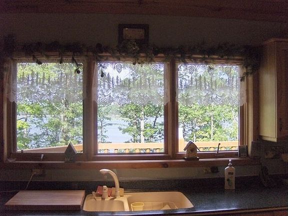 Even the Kitchen has a Lakeview