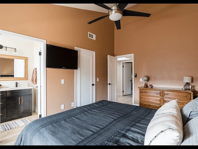 3370 Cherokee Ave #41 — Photo 17