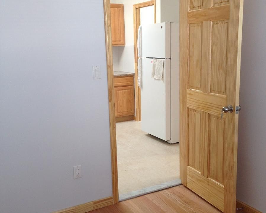 2nd image of 1641 74th St #2R