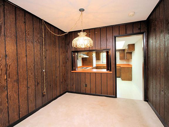 5th image of 45 Waynel Cir SE