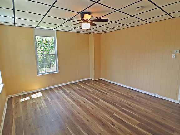 2nd image of 31-33 Madison Ave #31