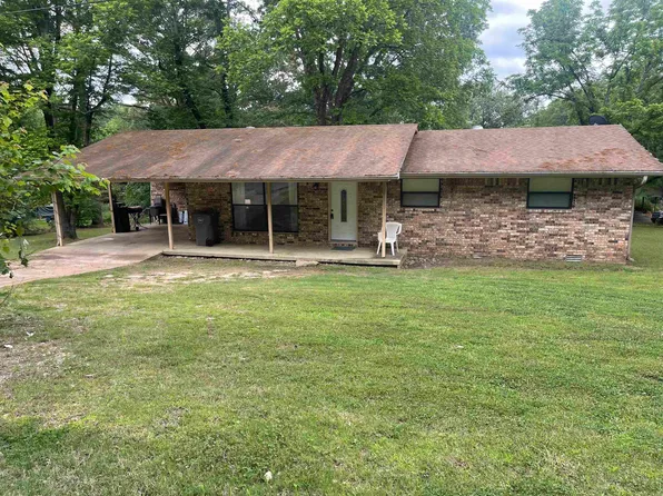 65 Kyle St, Batesville, AR 72501