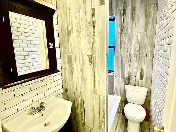 5th image of 137 W 145th St #63A