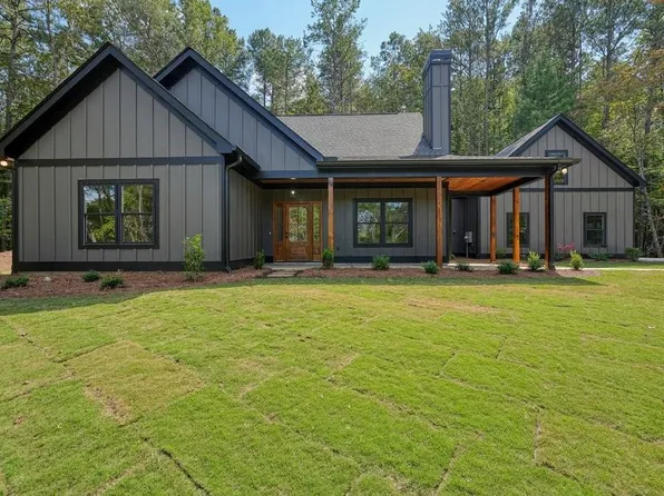 8697 W 136th Hwy, Talking Rock, GA 30175