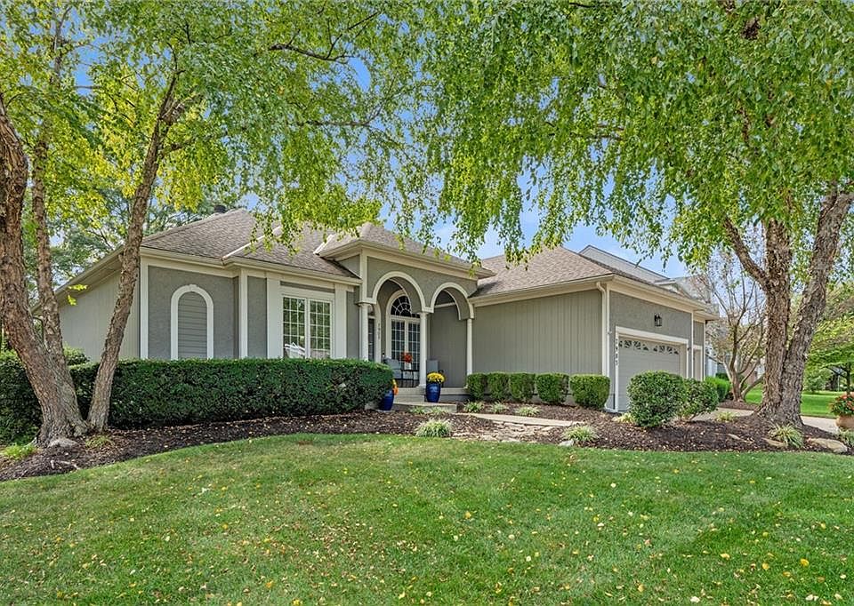 7903 W 156th Ter, Overland Park, KS 66223 | Zillow