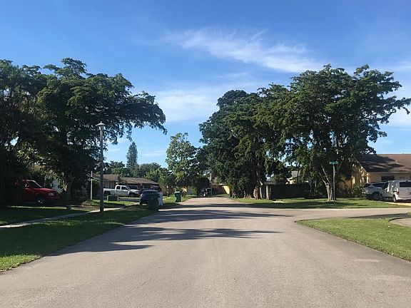 5th image of 8400 NW 47th Pl