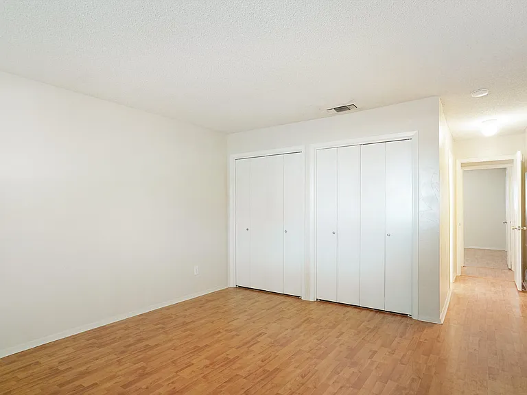 4908 Byers Ave #D — Photo 11