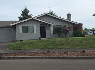 2227 6th St, Springfield, OR 97477