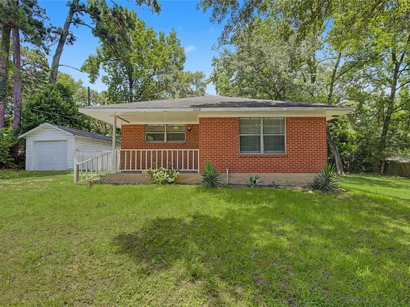 802 Cline St, Huntsville, TX 77340