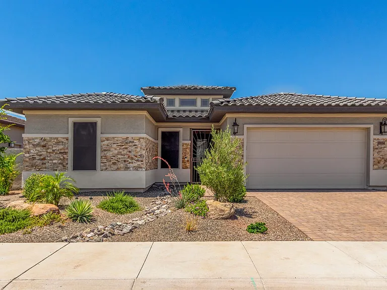 15834 S 177th Ave — Photo 5