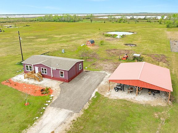 2nd image of 1886 County Road 212