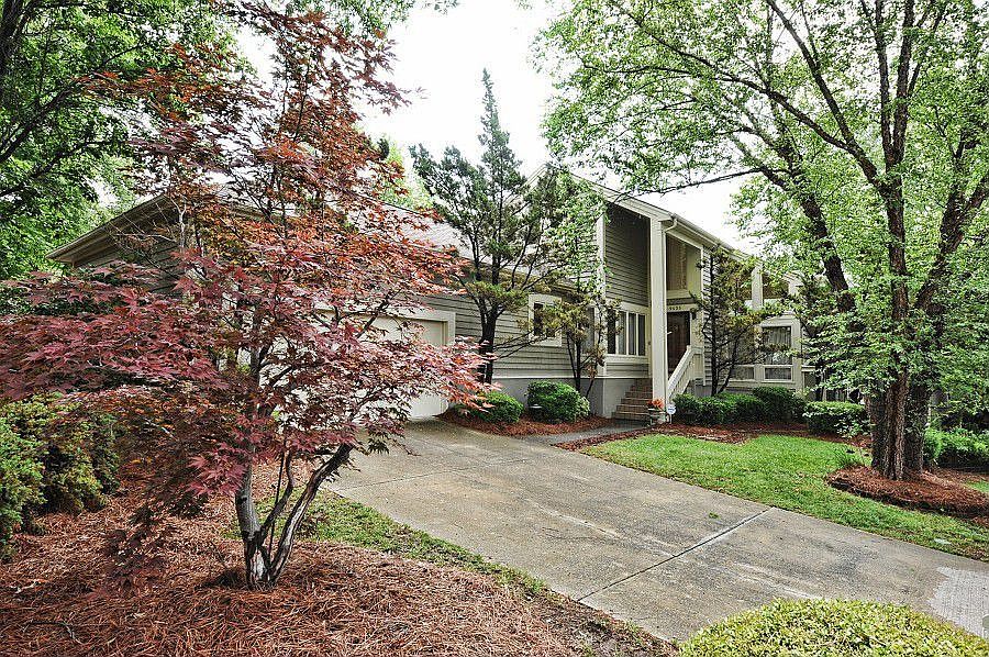 1st image of 9435 Glenwater Dr