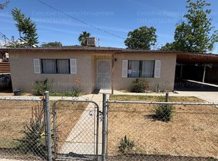 820 Moore St, Bakersfield, CA 93307