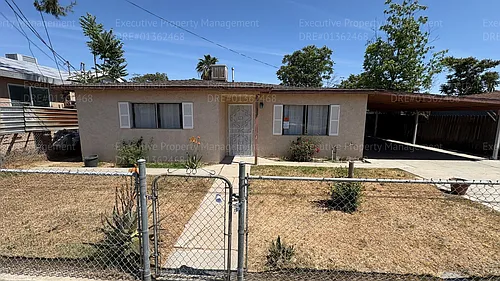 820 Moore St Photo 1