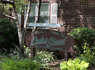 22 Cedar St APT 2B, Ridgefield Park, NJ 07660