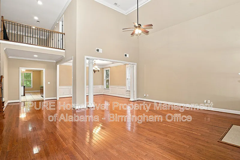 4 bed, 4.0 bath, 3362 sqft, $3,195 — Photo 2