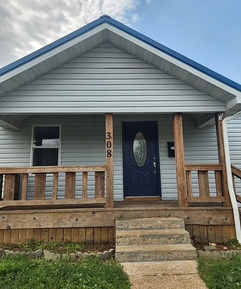 308 Apple Ave — Photo 1
