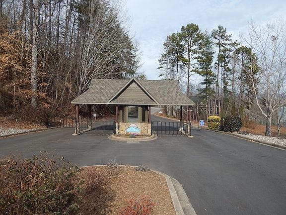 5th image of 209 Bay View Dr