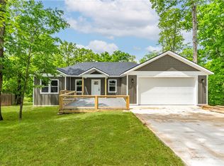 3 Montgomery Cir, Bella Vista, AR 72715