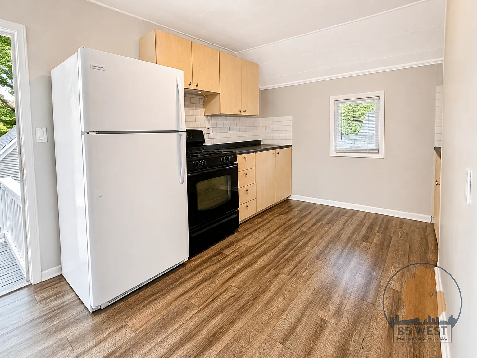1 bed, 750 sqft, $1,175 — Photo 2