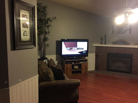 5th image of 29757 Park City Ave
