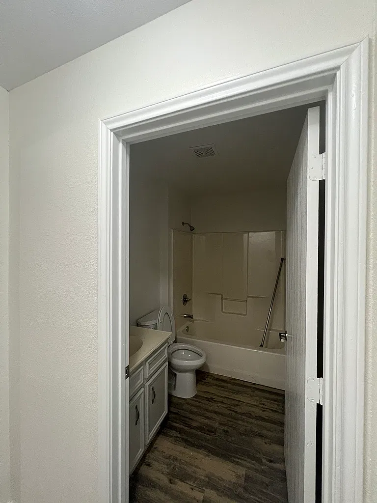 1607 Kennedy Avenue - 1 — Photo 2