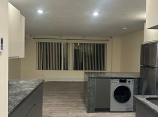 1028 Commonwealth Ave #206, Boston, MA 02215