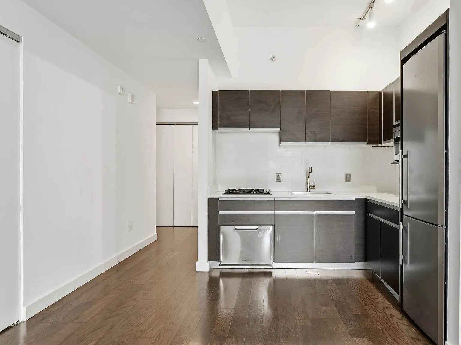 116 John Street — Photo 3