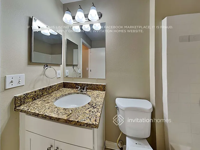 2836 Maderia Cir — Photo 14
