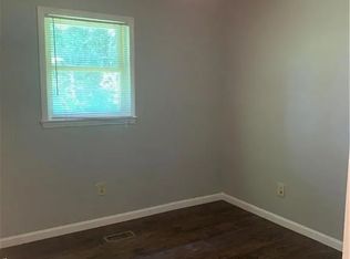 727 N Fisher St, Burlington, NC 27217