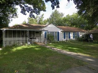 329 N 3rd St, Wills Point, TX 75169