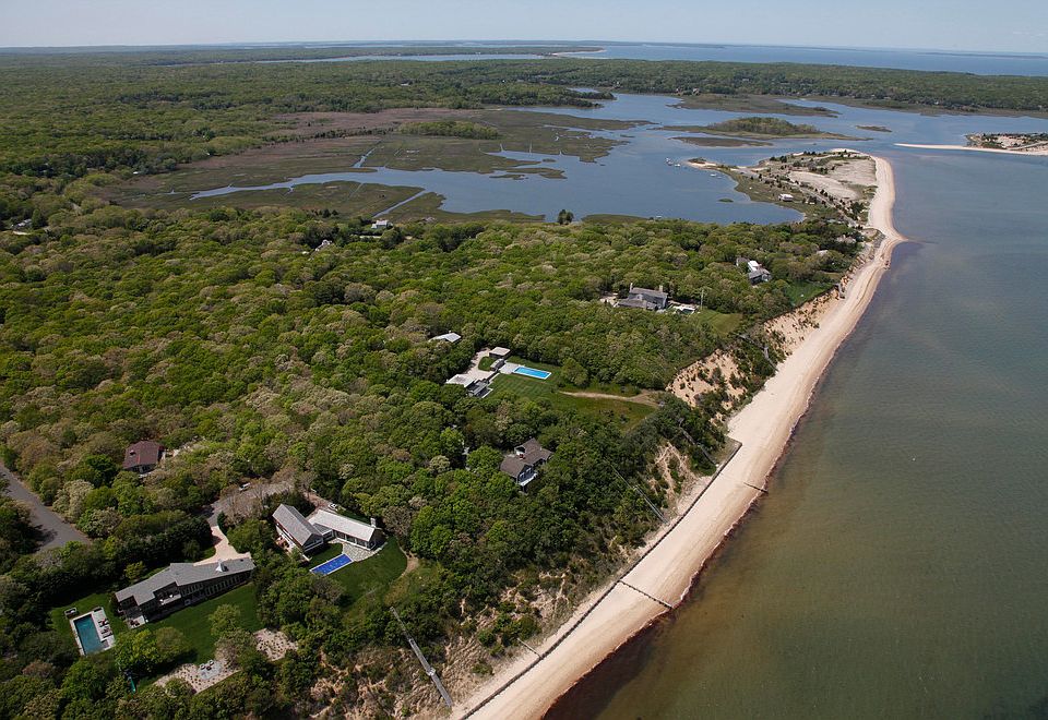 2nd image of 25 Lookout Ln
