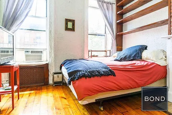 Rented by Bond New York | media 20