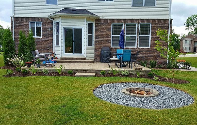 2nd image of 51798 Leshan Dr