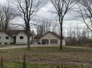 1717 S Swenson Rd, Au gres, MI 48703
