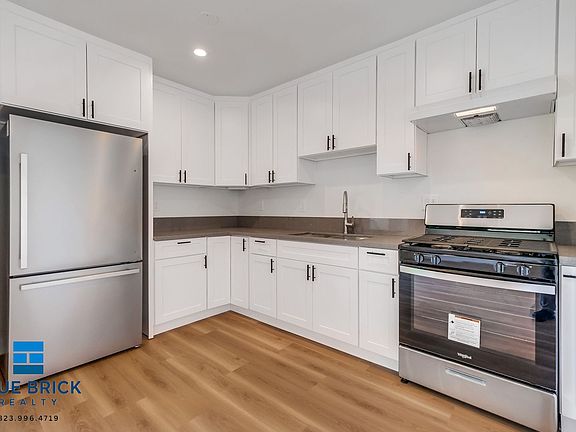 2nd image of 5415 Corteen Pl #22