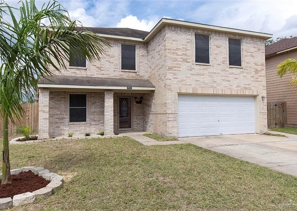 1st image of 3913 Drury Dr