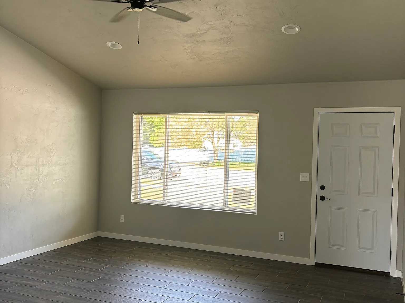2 bed, 1200 sqft, $1,550 — Photo 3