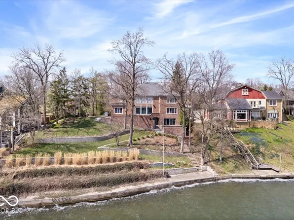 10901 Brigantine Dr, Indianapolis, IN 46256