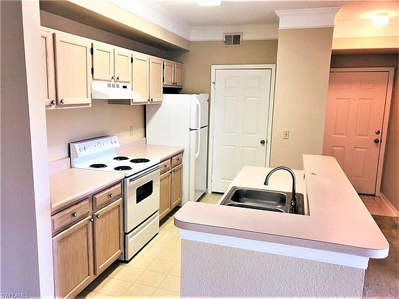 3rd image of 11500 Villa Grand APT 311